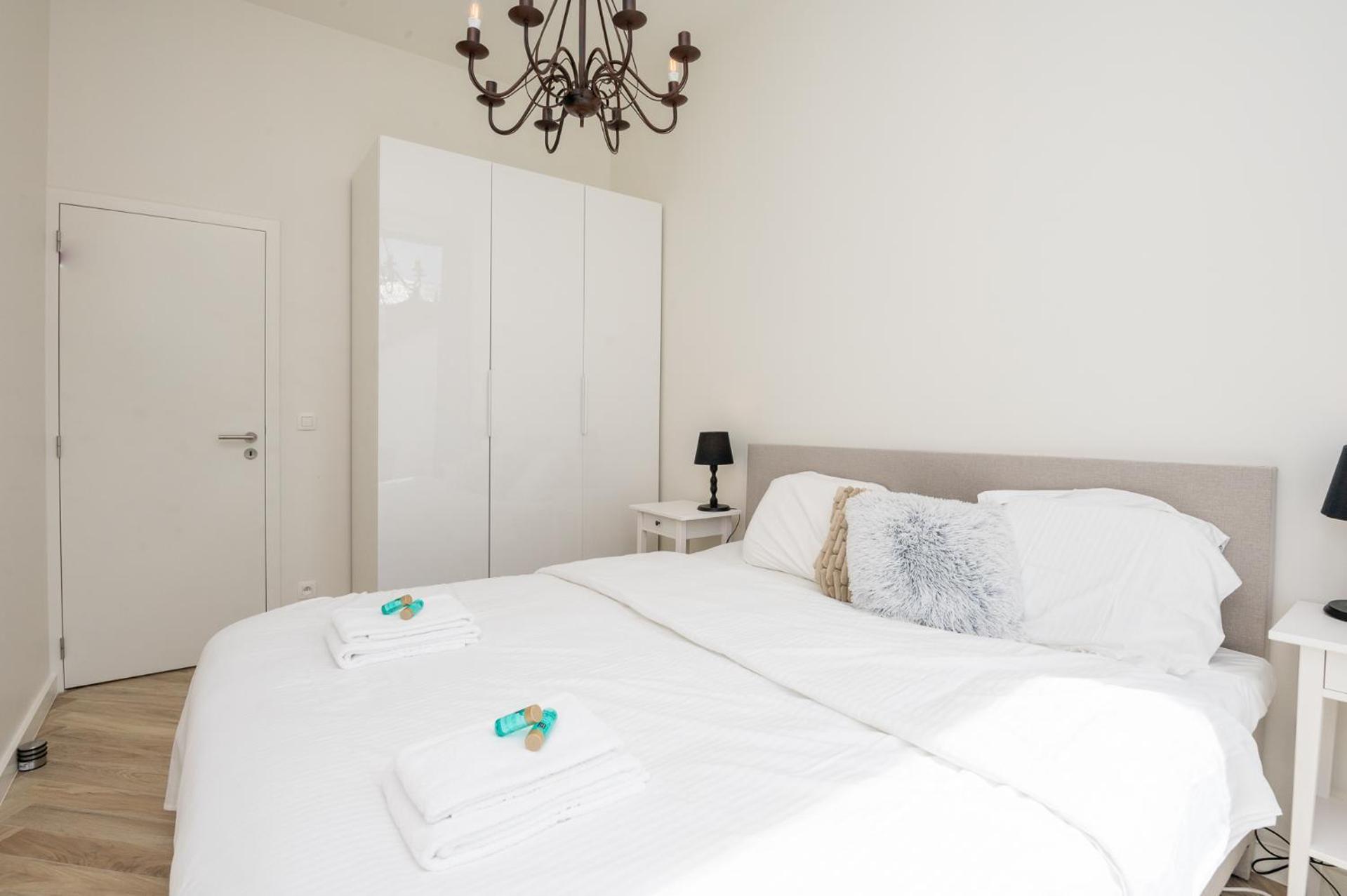 Beautiful Renovated In An Authentic Building Apartamento Ostende