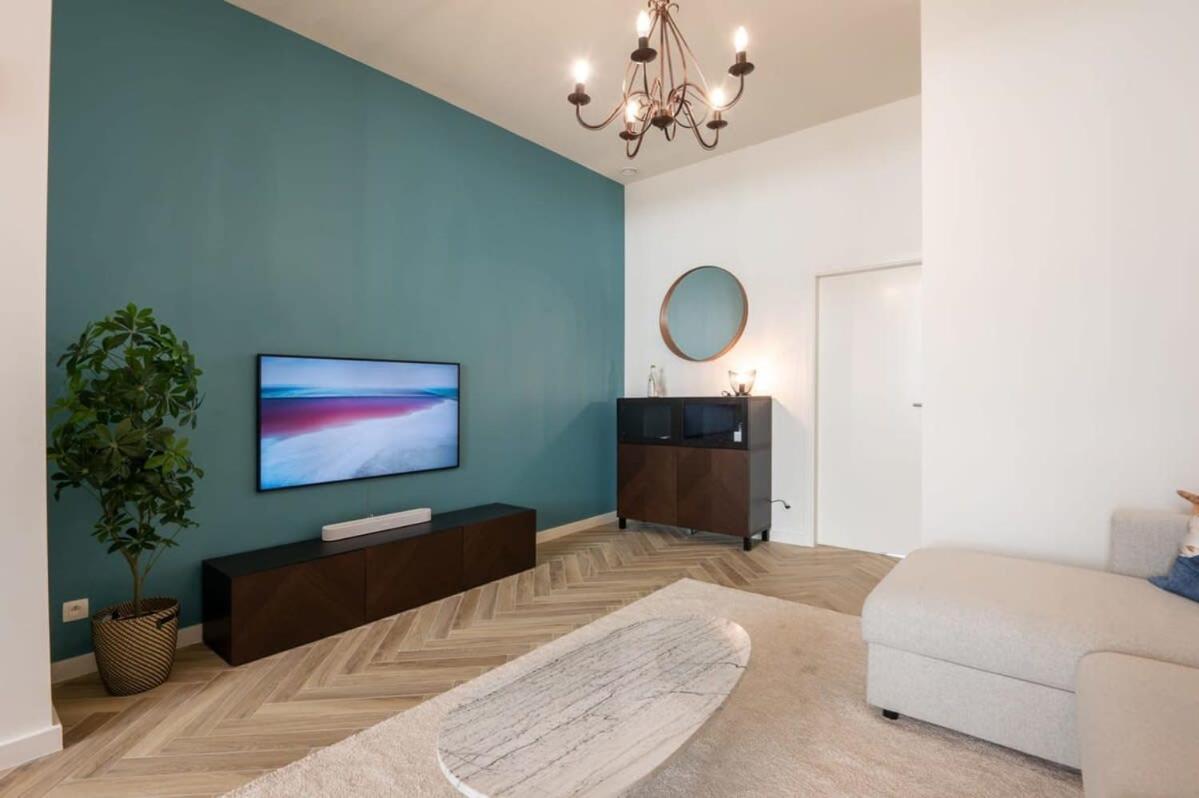 Apartamento Beautiful Renovated In An Authentic Building *
